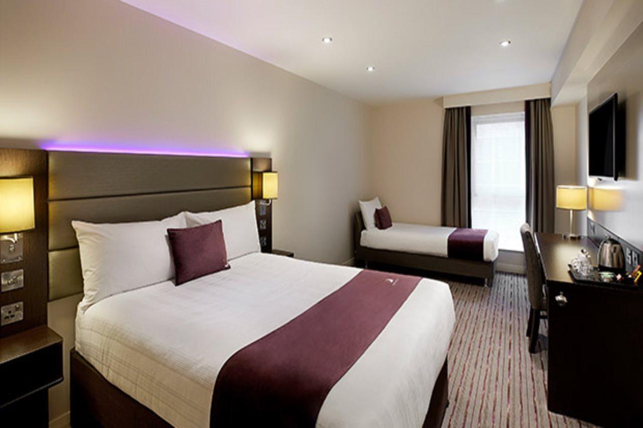 Premier Inn Ipswich North Exterior foto
